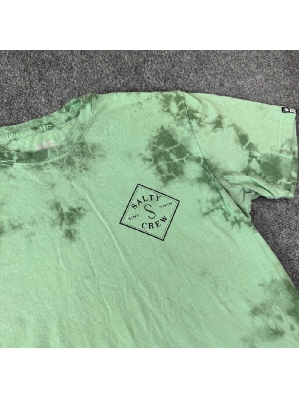 Salty Crew Graphic T-Shirt Mens Medium Green Tie Dye Sink Swim Surf Wear Skater